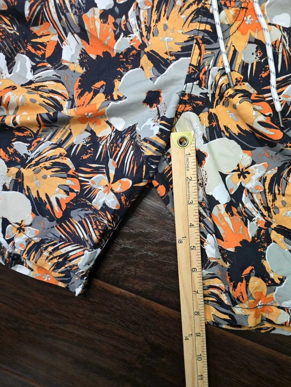 Goodfellow & Co Mens Floral Swimwear Boardshorts with Lining Medium Trunks